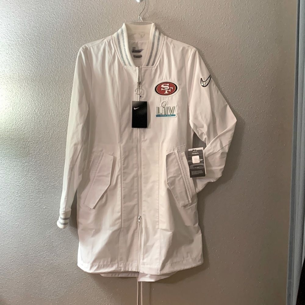 NIKE Super Bowl on field coat full zip front pockets magnetic clasp size Small